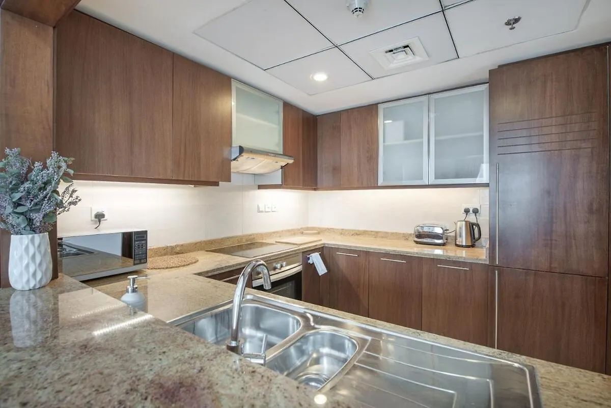 Apartamento Cozy 1Br Perfect For 4 In Downtown Dubái
